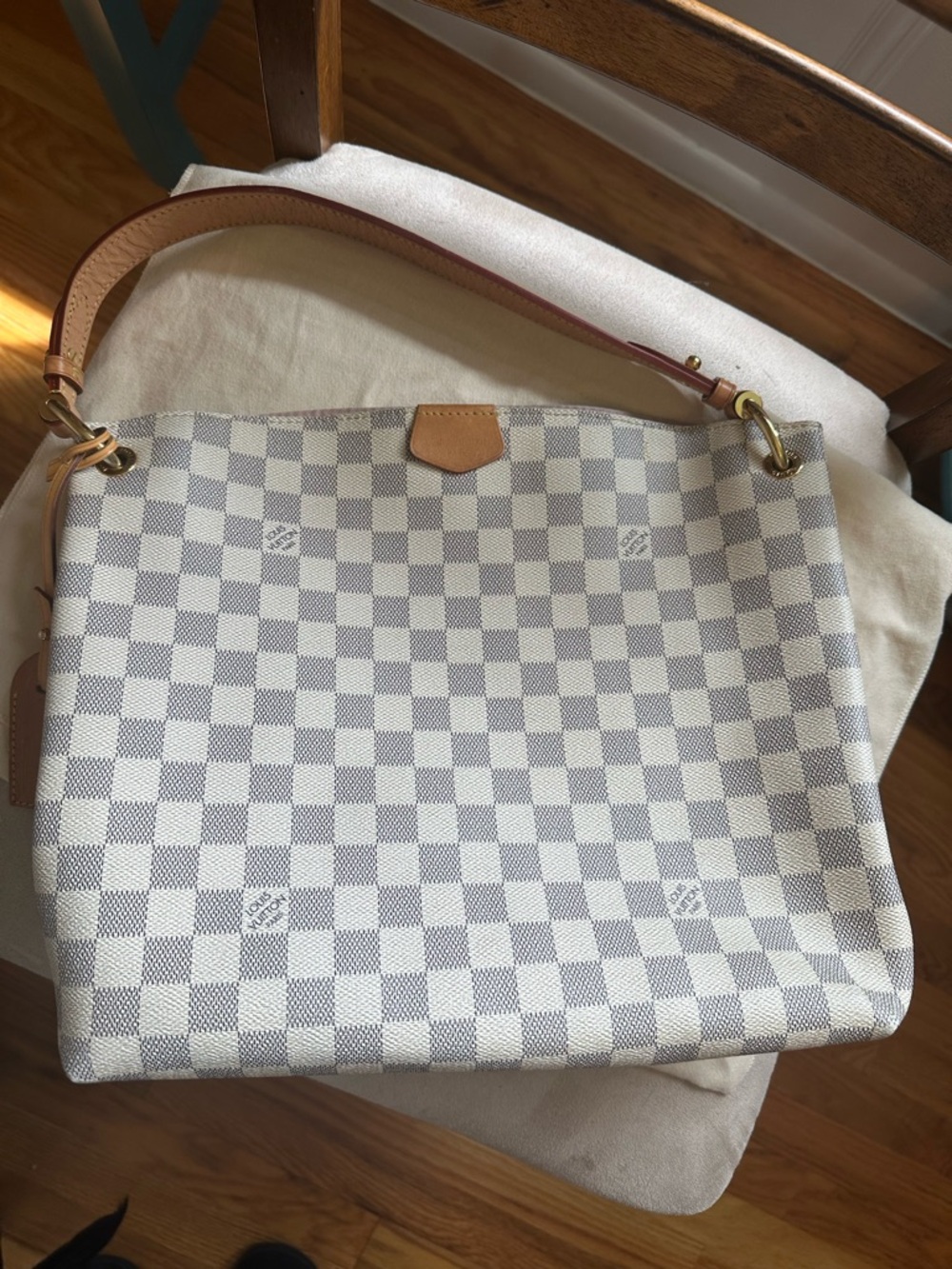 Louis Vuitton Graceful PM in Damier Azur - Picture 12 of 16
